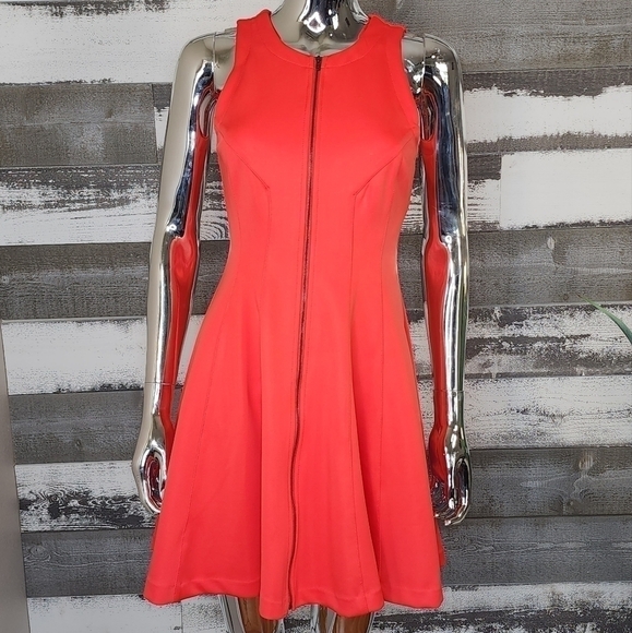 Bar III Dresses & Skirts - 🌺NWT Bar lll fit and flare dress in hibiscus bloom 🌺